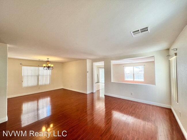 Building Photo - 3 br, 2.5 bath House - 5717 Dewey Dr