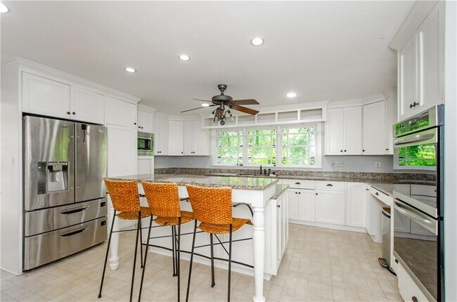 Building Photo - 3579 Midvale Forest Ct