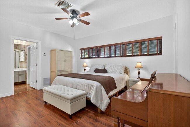 Building Photo - 3170 Estates Dr