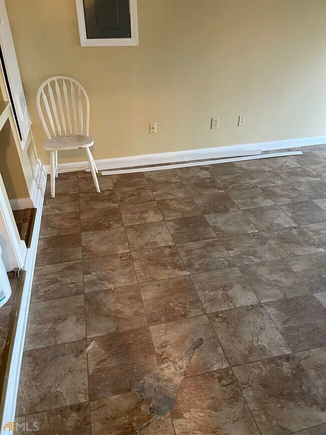 Building Photo - 10399 Briarbay Dr