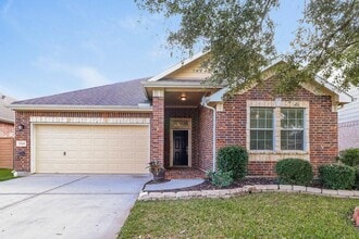Building Photo - 2548 Blue Heron Cir