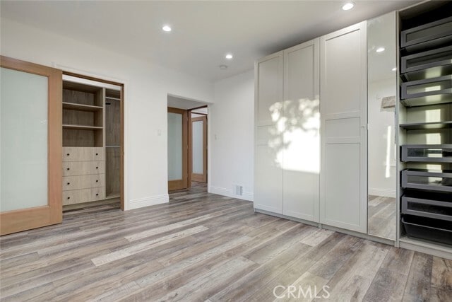 Building Photo - 954 Rosemount Rd