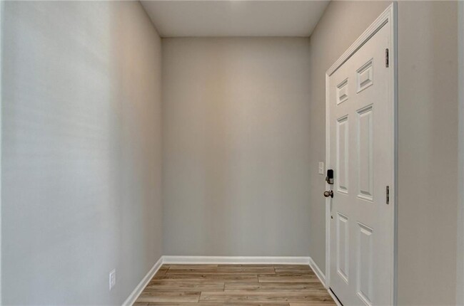 Building Photo - 4335 Magpie Dr