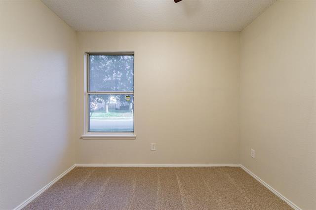 Building Photo - 3307 Syracuse Dr