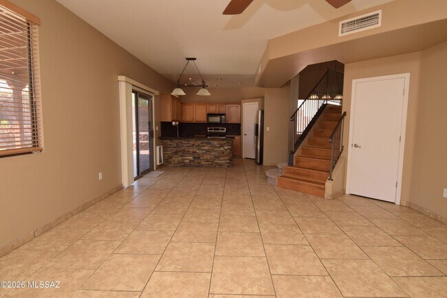 Building Photo - 10226 E Desert Eden Pl