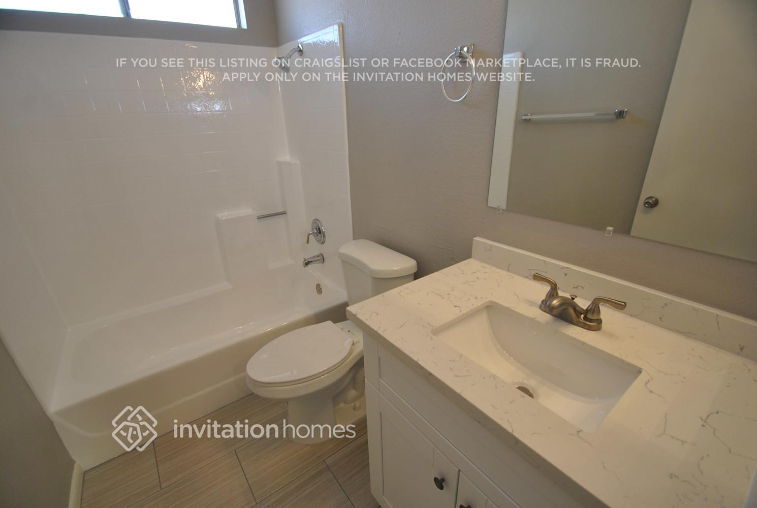 Building Photo - 40226 Donomore Ct