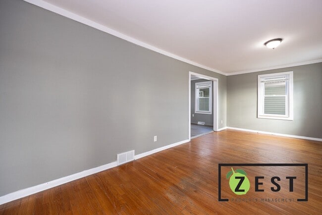 Building Photo - OPEN HOUSE 1/22! 2PM-2:30PM! Beautiful house!!!!