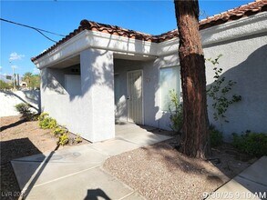 Building Photo - 6014 Vegas Dr