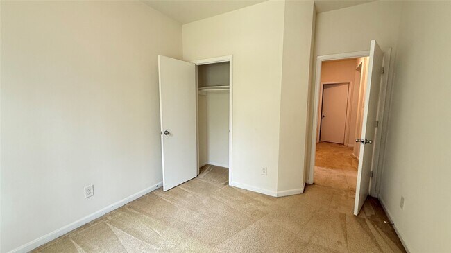 Building Photo - 22414 Auburn Valley Ln
