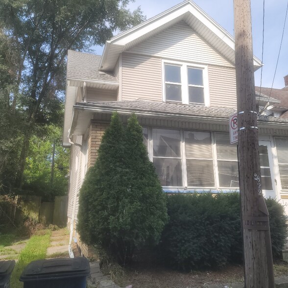 Building Photo - 1026 Alden Ct