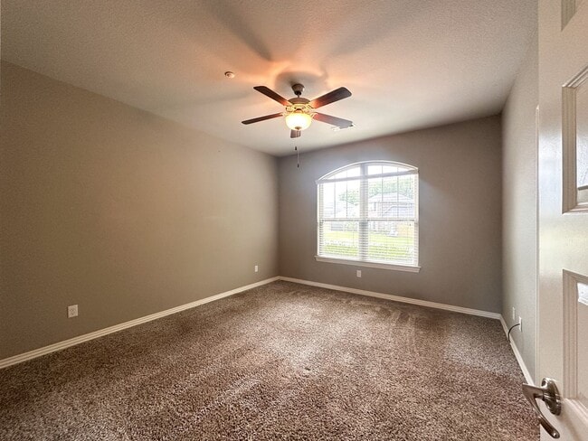 Building Photo - 3933 Williams Cove