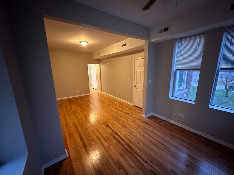 Building Photo - 1248 S Keeler Ave