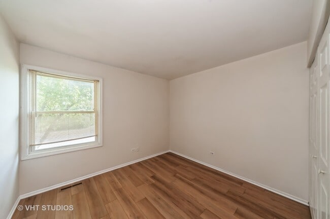 Building Photo - 1158 Inverrary Ln