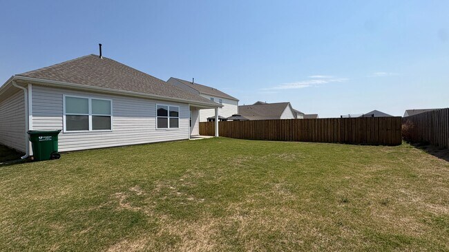 Building Photo - Beautiful 3/2 In Amenity Filled Neighborhood!