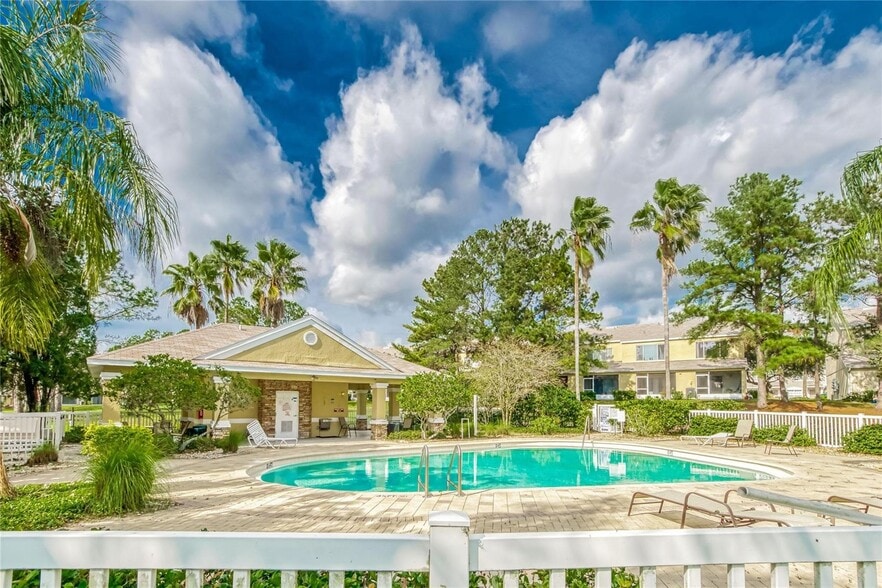 Building Photo - 2469 Lake Woodberry Cir