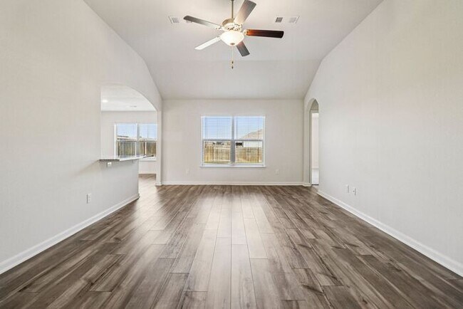 Building Photo - 309 Abram Ave