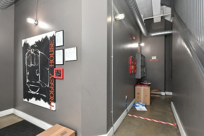 Building Photo - 325 Palisade Ave