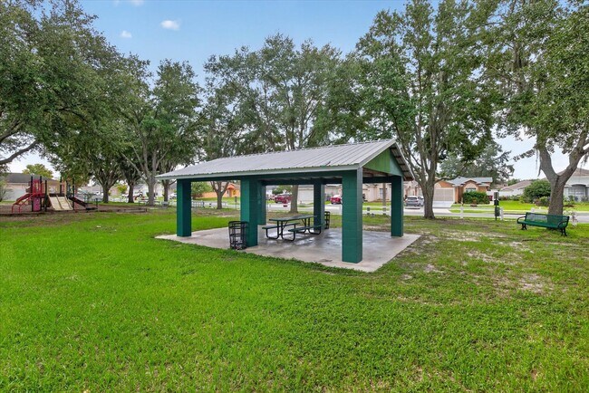 Building Photo - 557 Lindsay Anne Ct