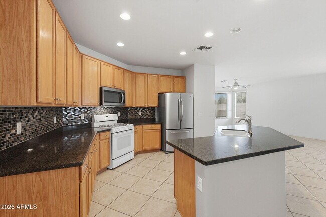 Building Photo - 3374 E Phelps St