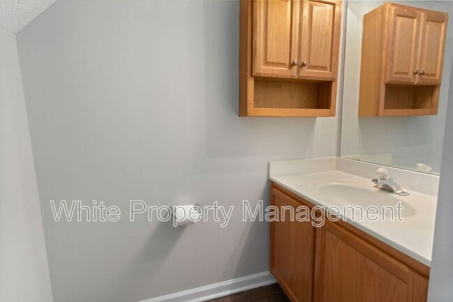 Building Photo - 12311 Bluestem Ln