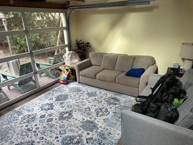 Building Photo - 340 45th St