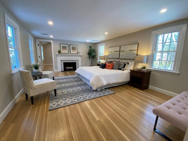 Building Photo - 16 Sears Rd