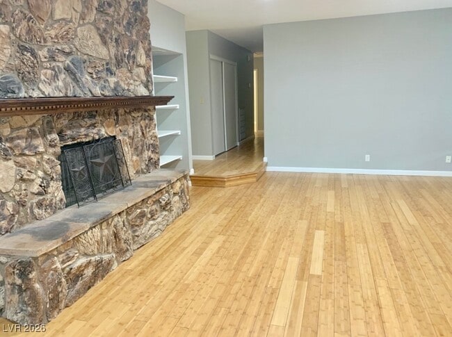 Building Photo - 6860 Tara Ave