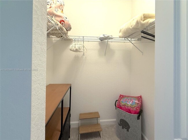 Building Photo - 1060 SE 26th Ter