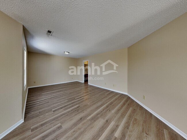 Building Photo - 13314 Loyalty Dr