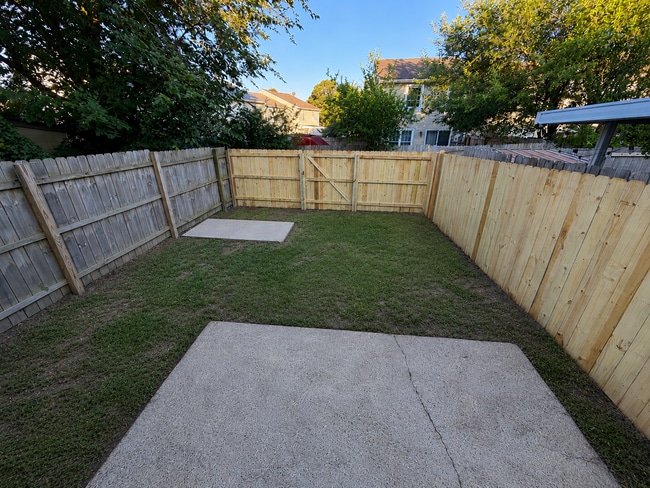 Building Photo - 649 Govenors Way