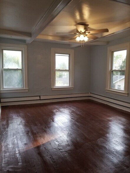 Building Photo - 30 Hobson Ave