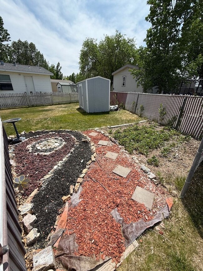 Building Photo - 3 Bed 2 Bath Mobile Home with Storage Shed...