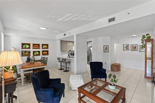 Building Photo - 11102 NW 83rd St