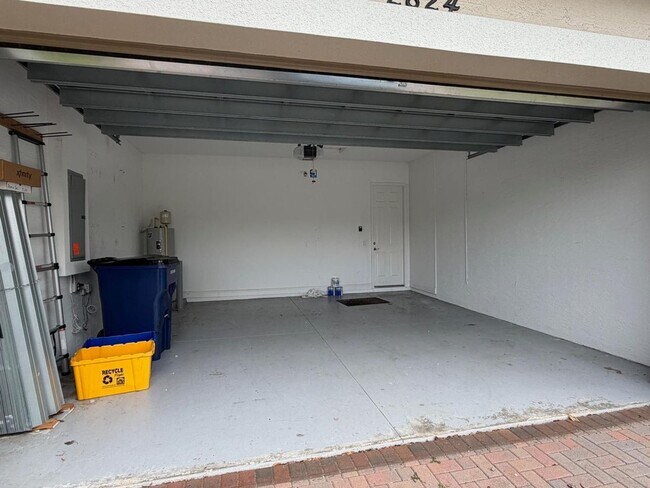 Building Photo - 2824 Bellarosa Circle