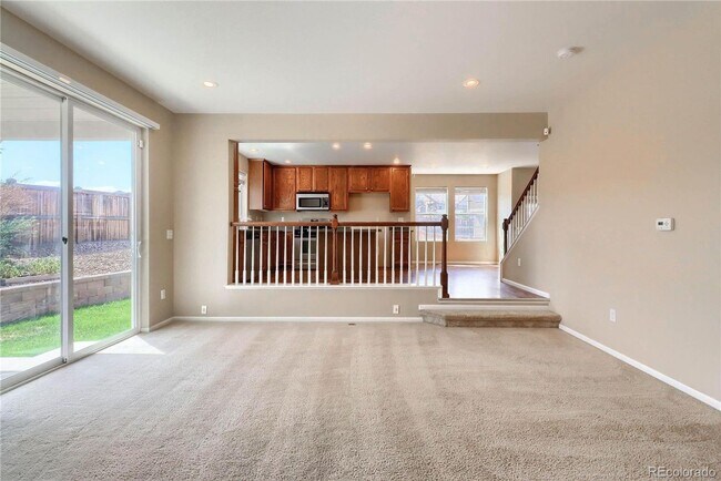Building Photo - Gorgeous 4 bedroom in the highly sought af...