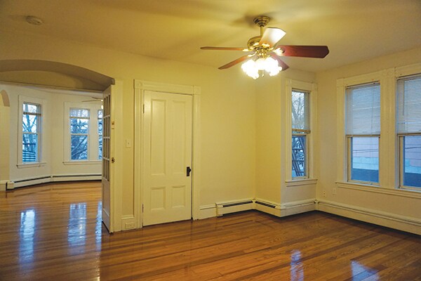 Building Photo - 159 Brown St