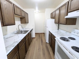 Building Photo - Sunset Lane Apartments