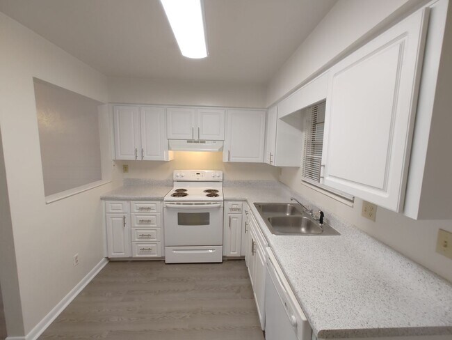 Interior Photo - Casablanca West- WFHI LLC
