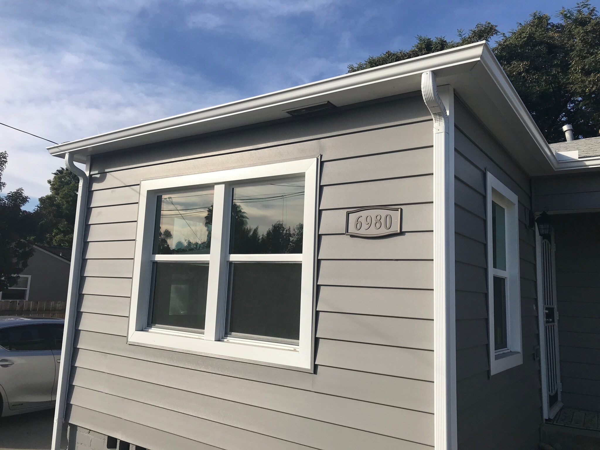 Front - 6980 Adams Ave