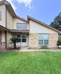 Building Photo - 7402 Alegria Dr