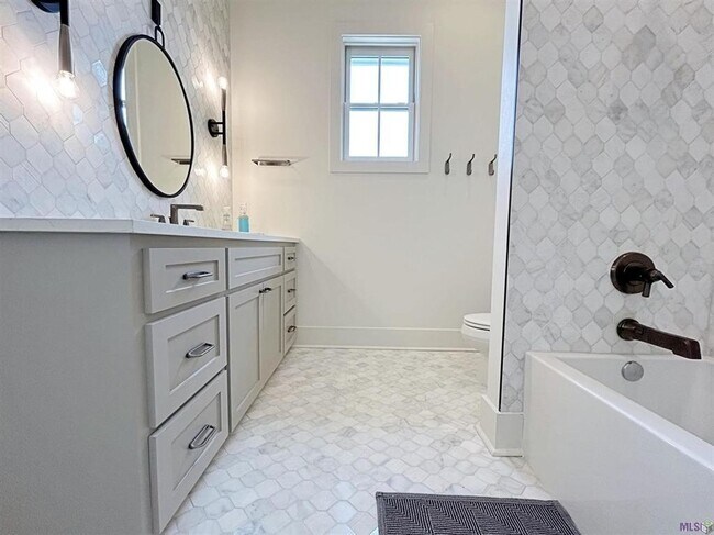 Building Photo - 4 Bedroom House in Pointe Marie- Furnished or unfurnished rental options available.