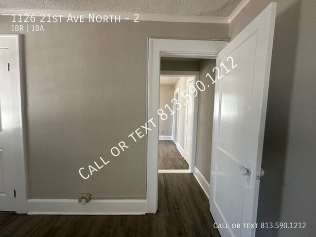 Building Photo - 1126 21st Ave N
