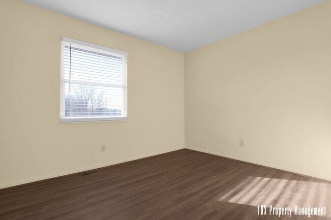 Building Photo - 1954-1956 Briceton Dr