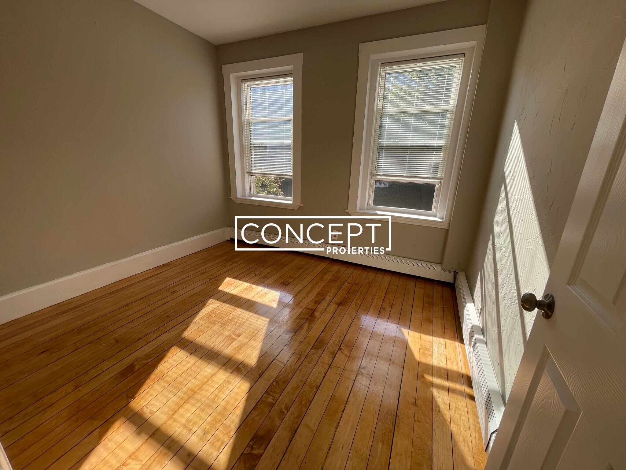 Building Photo - 270 Bowdoin St