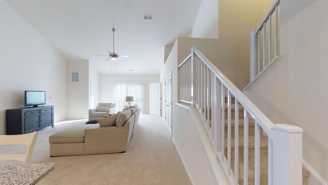 Building Photo - A4X | 1 Bed 1.5 Bath | 1119 sf | $1626 - $...