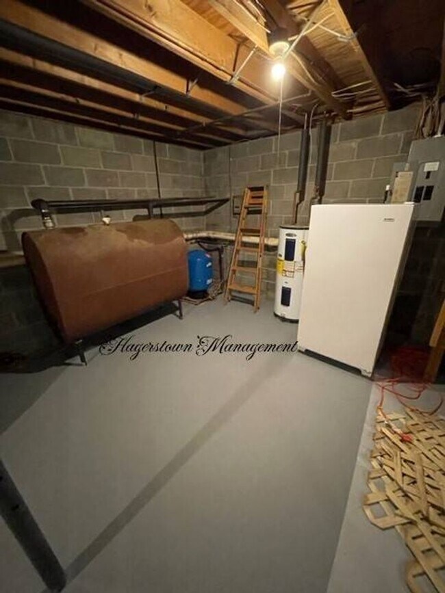 Building Photo - Smithsburg Single Family Home