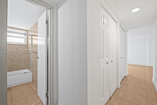 Building Photo - 14180 SW 84th St