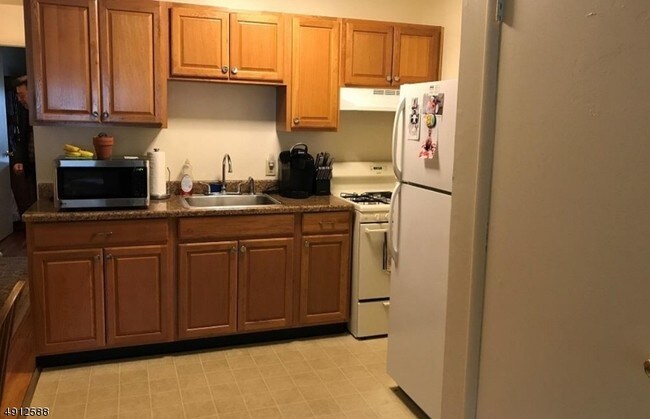 Building Photo - 175 NJ-23