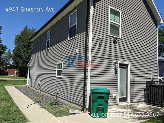 Building Photo - 4943 Graston Ave