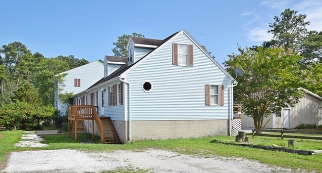 Building Photo - 3648 Ridge Rd